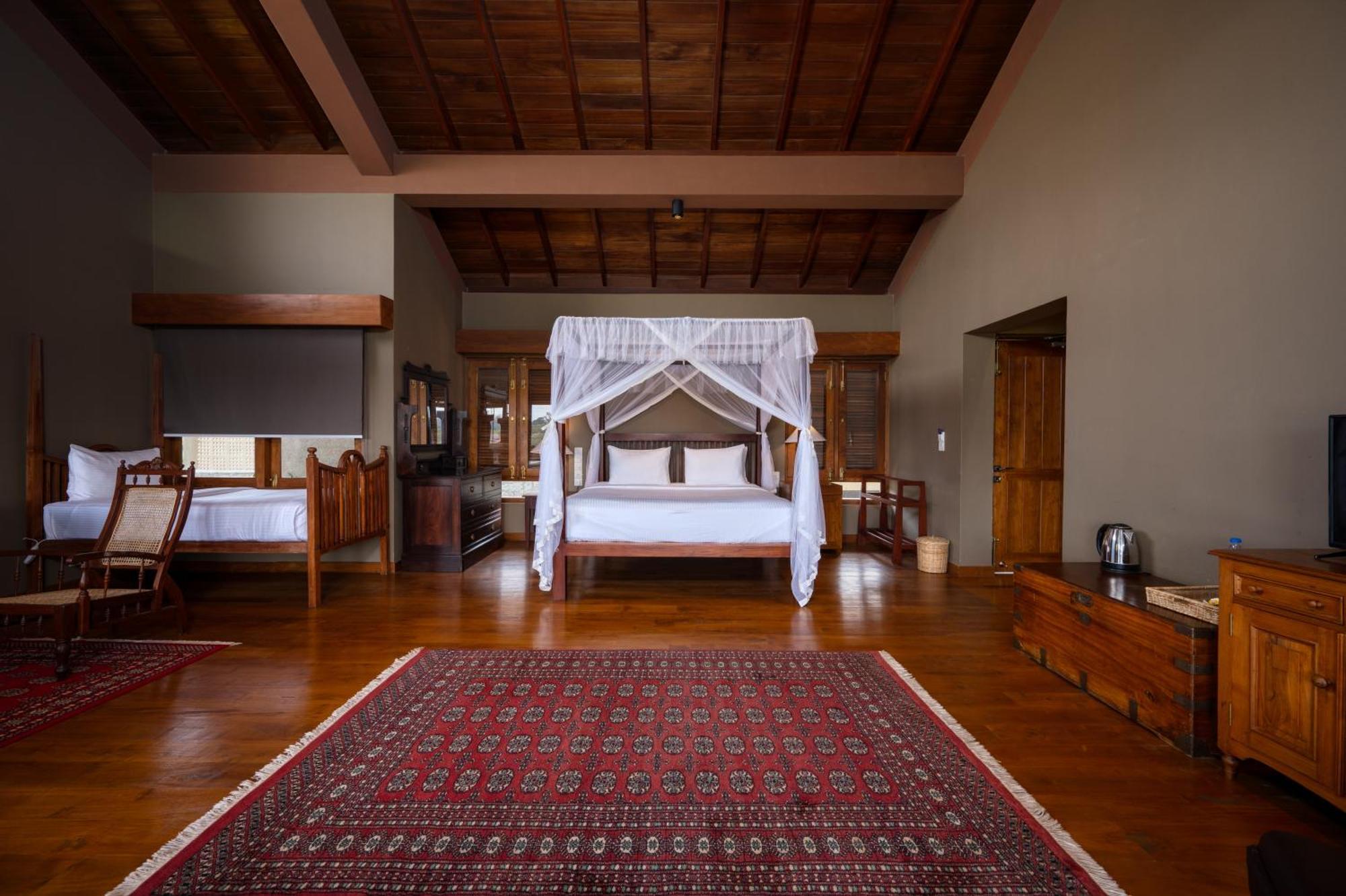 Atulya Villas Нувара-Элия Экстерьер фото